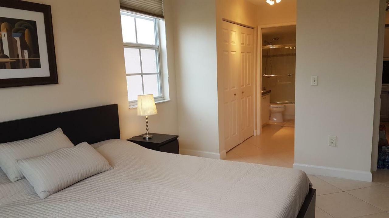 Yacht Club Aventura 2Br + 2Ba Lägenhet Miami Exteriör bild