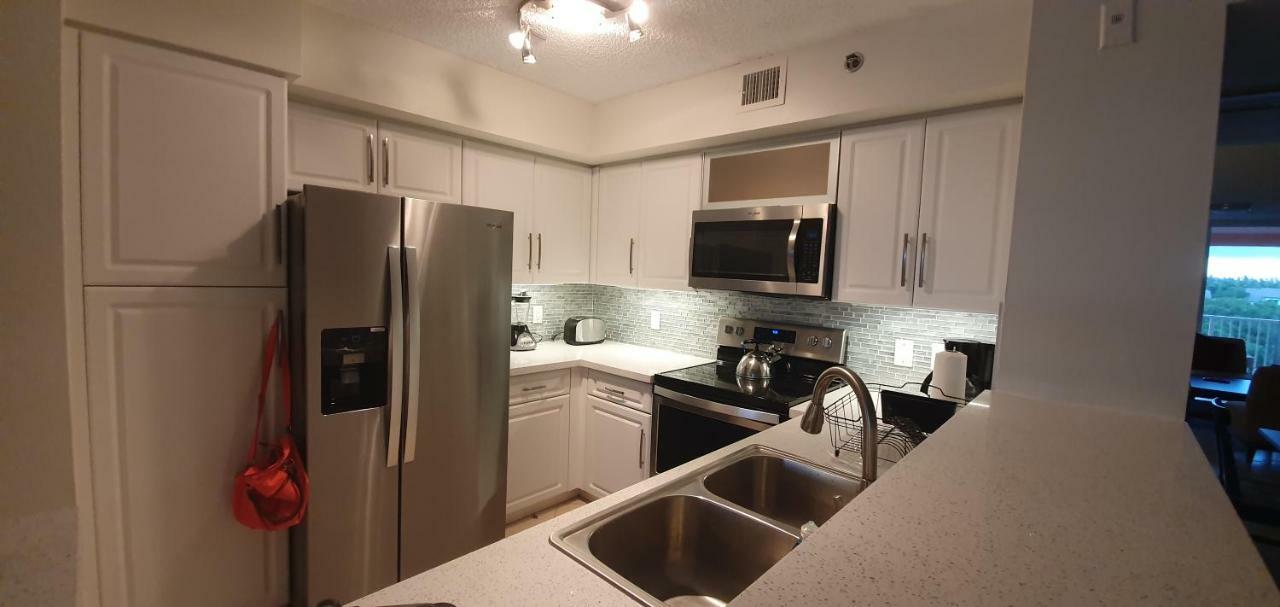 Yacht Club Aventura 2Br + 2Ba Lägenhet Miami Exteriör bild
