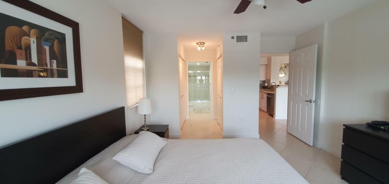 Yacht Club Aventura 2Br + 2Ba Lägenhet Miami Exteriör bild