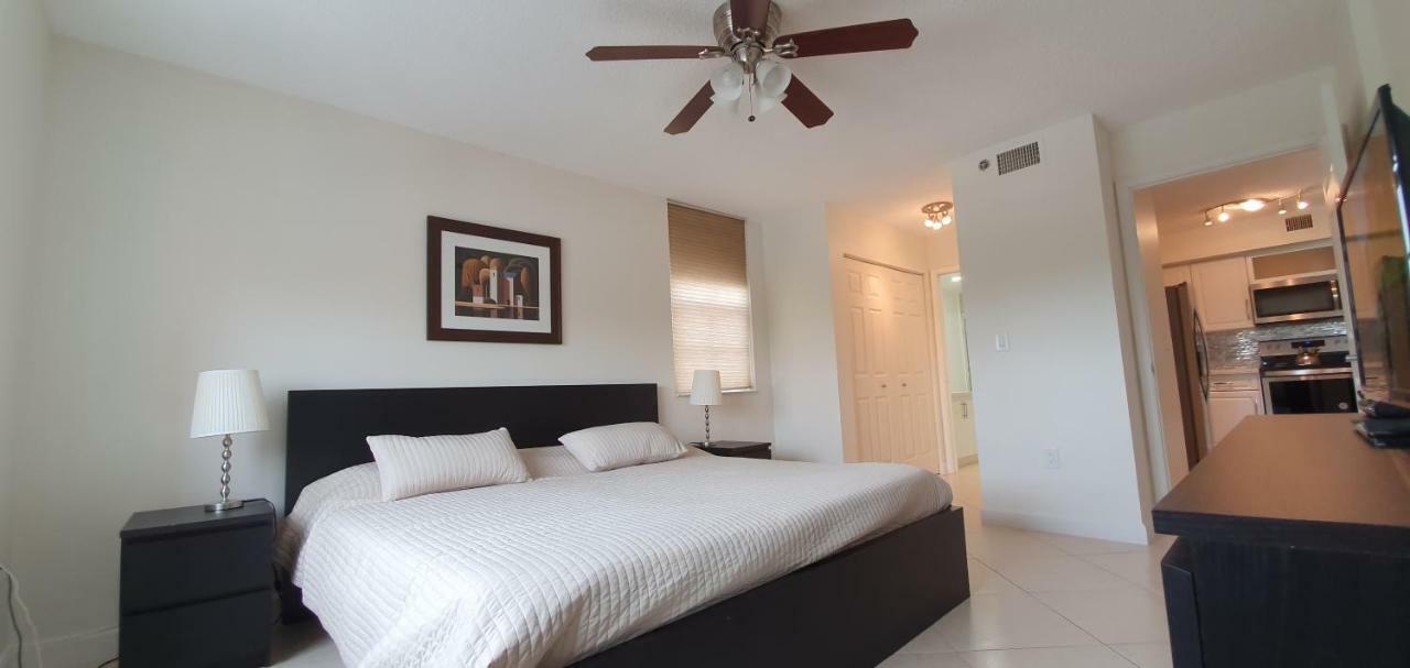 Yacht Club Aventura 2Br + 2Ba Lägenhet Miami Exteriör bild